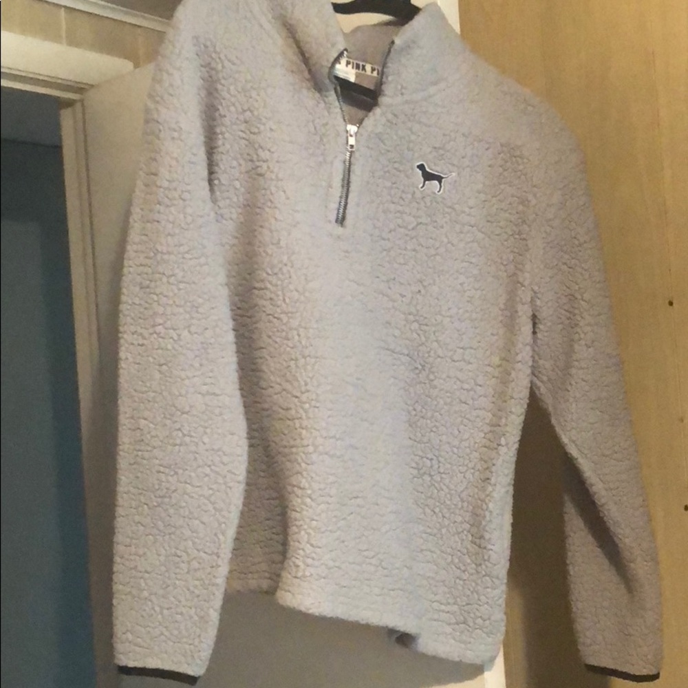 VS PINK Sherpa